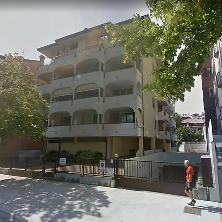 Apartment Dora